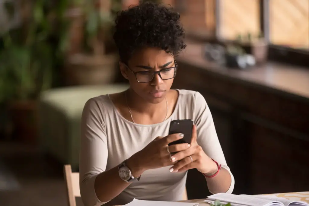 Can A Text Be Traced? How To Track A Text Message Sender