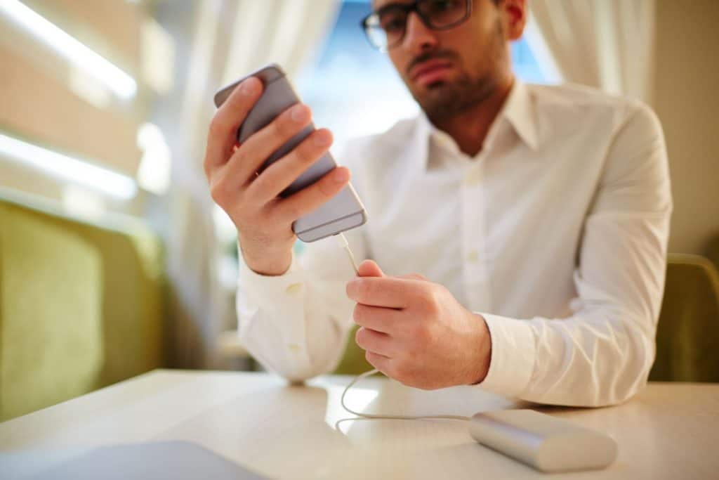 Phone Battery Drain: How Viruses Affect Performance & 4 Fixes