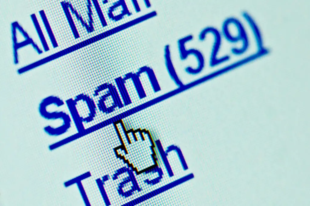 Close up of monitor with spam folder with count of 529 blocking spam instead of deleting.